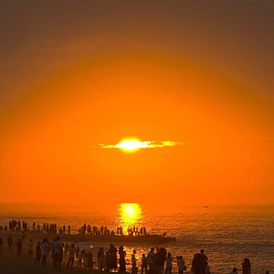 打麻将输了让男人吃奶抵
